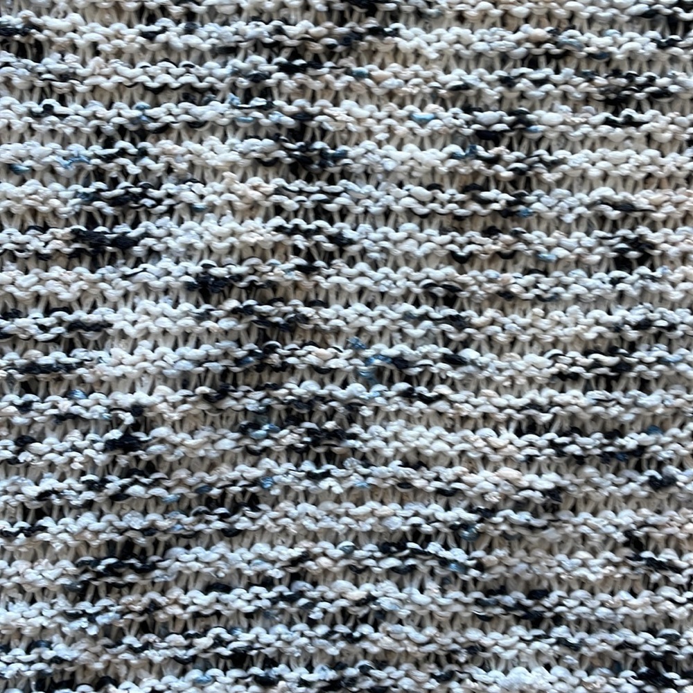 Crewneck Color Effect Pullover - Picture 4 of 6